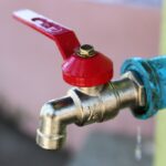 Guide pratique pour les travaux de plomberie à Cabourg